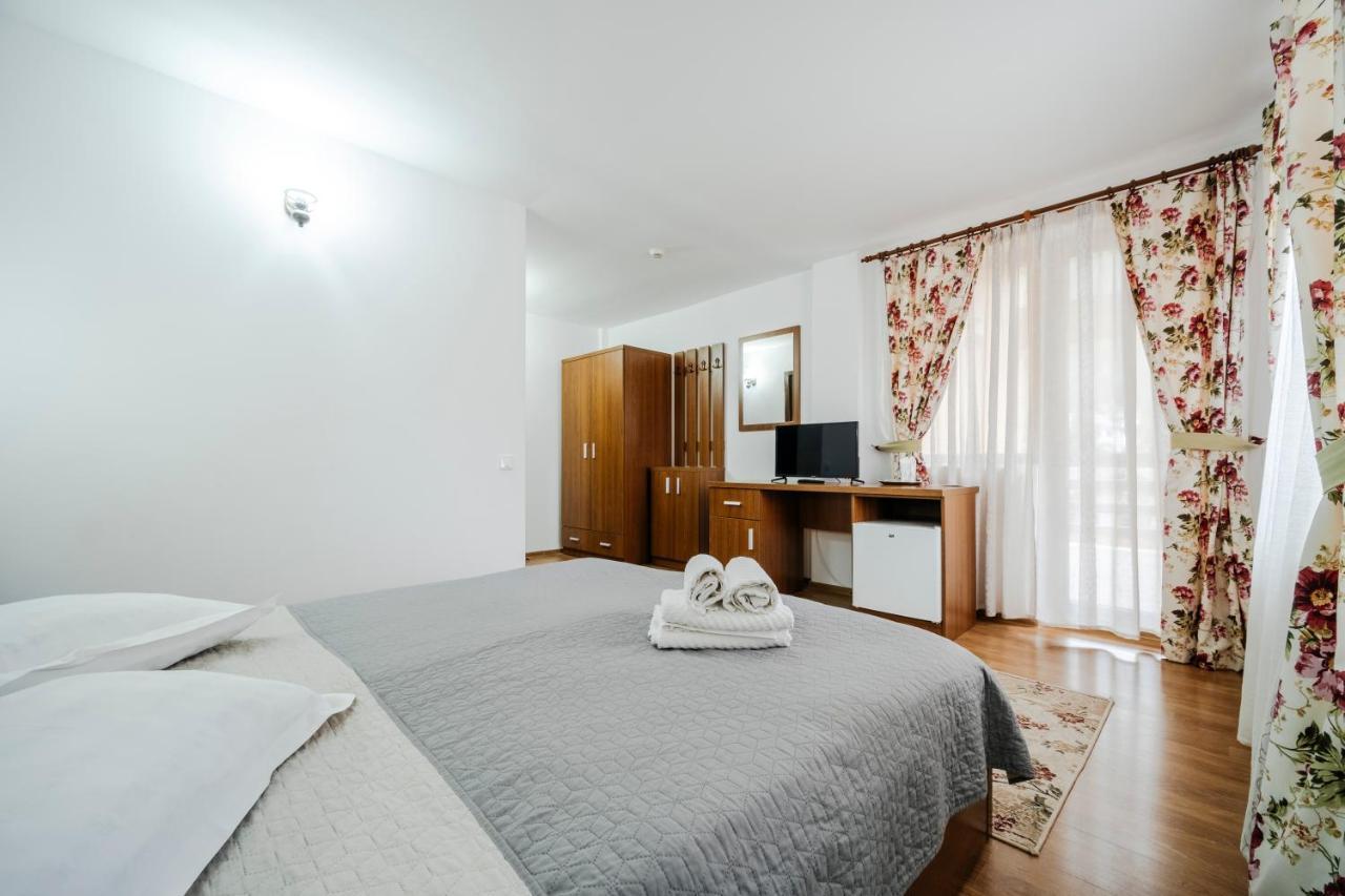 Pension Valeria Voronet Bagian luar foto